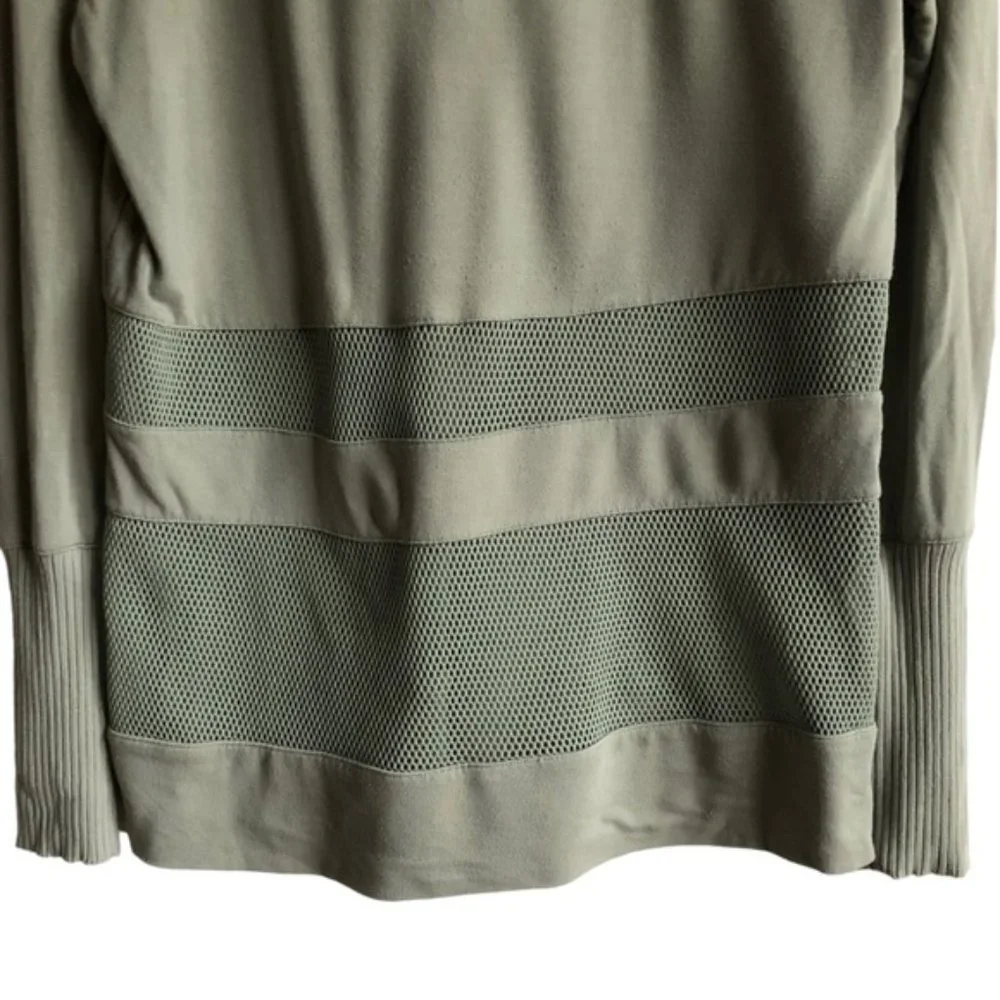 Alo Yoga Plank Long Sleeve Tee Medium Green Net Blocked - Picture 7 of 8
